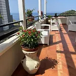 La Terrazza Degli Dei 3*