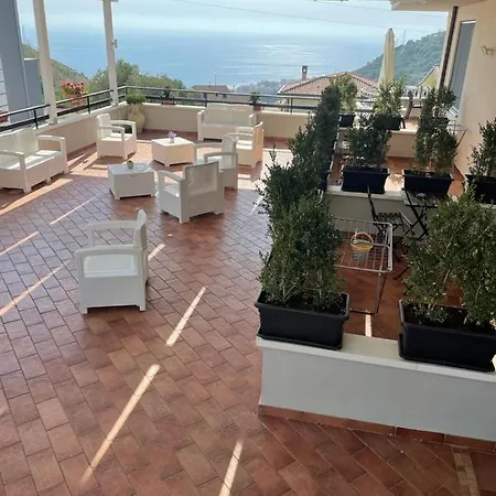 La Terrazza Degli Dei
